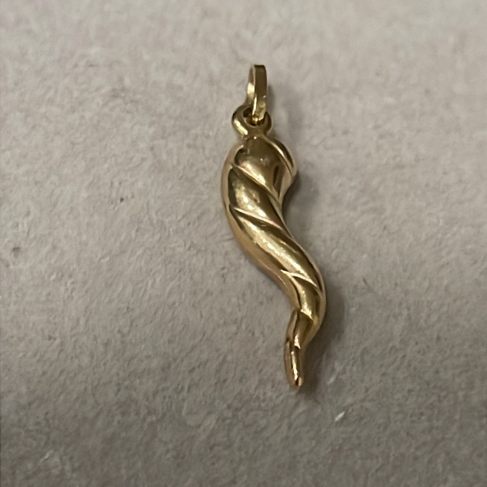 14k REAL Yellow Gold Twisted Cornicello Italian Horn Charm Pendant